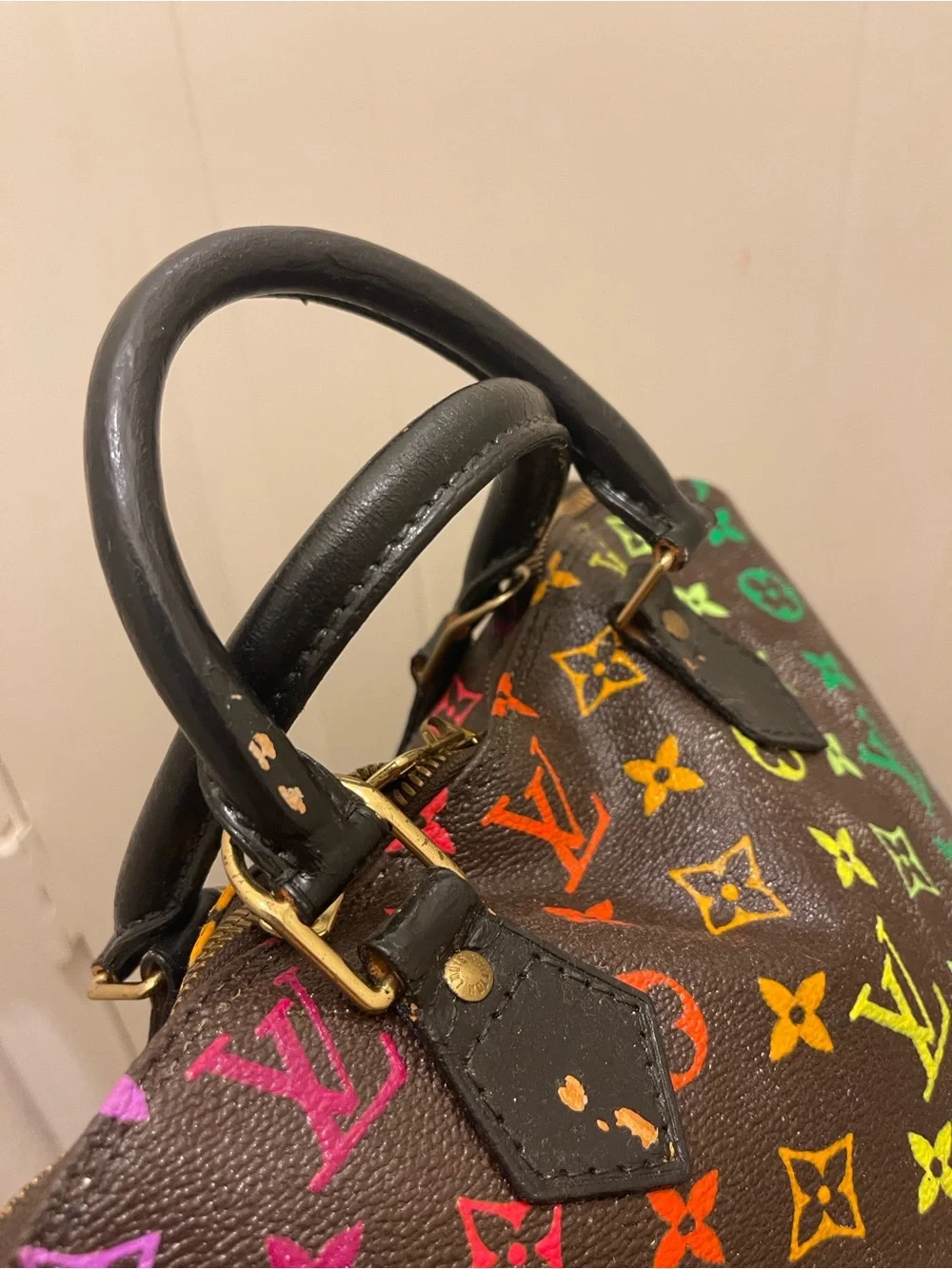Authentic Louis Vuitton, please check all picture of condition - Picture 13 of 17